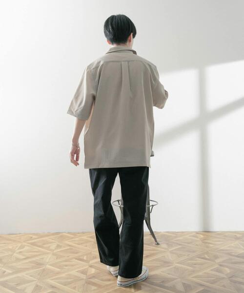 ITEMS URBANRESEARCH（アイテムズ アーバンリサーチ）の「『UR TECH DRYLUXE』リネンタッチレギュラーカラー半袖シャツ（シャツ/ブラウス・メンズ・ブルー系その他/ベージュ/ネイビー・MEDIUM/LARGE）」の18枚目の写真