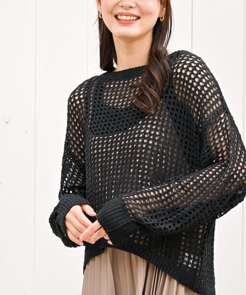 rps(アールピーエス)の「テープヤーンニットプルオーバー(ニット/セーター・レディース・ブラック/アイボリー/ベージュ・フリー)」の2枚目の写真