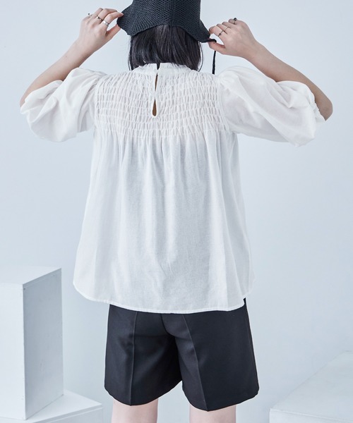 Fashion Letter(ファッションレター)の「コットン パフスリーブブラウス(シャツ/ブラウス・レディース・ホワイト/ピンク/イエロー/ブラック・M)」の17枚目の写真