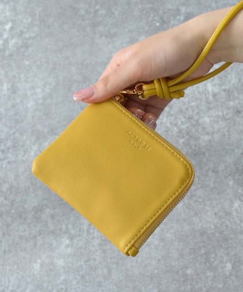 ALTROSE（アルトローズ）の「L字ファスナー ミニ財布 シンシア（財布・レディース・マスタード/ブラック系/ベージュ/ブラウン系/ブラック/アイボリー系/ブルー/シルバー・FREE）」の7枚目の写真