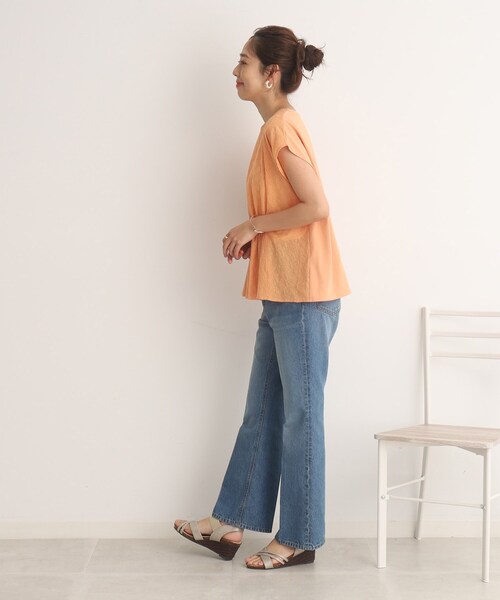 DRESKIP(ドレスキップ)の「◆カラーで着映える 刺繍レース ウエストギャザートップス(Tシャツ/カットソー・レディース・オレンジ/ブルー/オフホワイト/黄緑系/ブラック・02/03/04)」の19枚目の写真