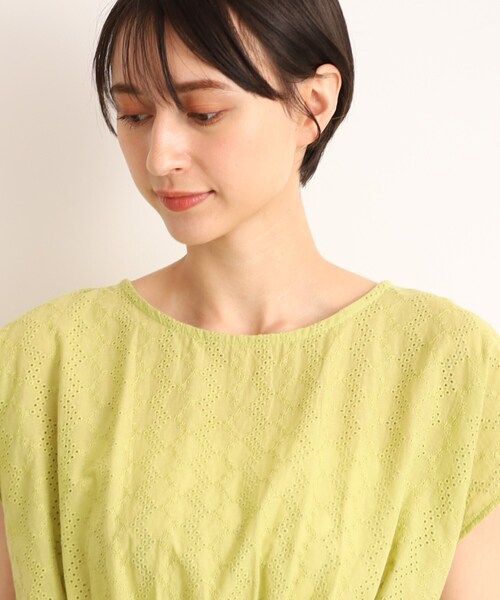 DRESKIP(ドレスキップ)の「◆カラーで着映える 刺繍レース ウエストギャザートップス(Tシャツ/カットソー・レディース・オレンジ/ブルー/オフホワイト/黄緑系/ブラック・02/03/04)」の21枚目の写真