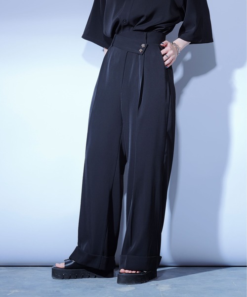 Ellno Loset（エルノロゼット）の「ウエストアシメトロミパンツ/セットアップ対応（その他パンツ・メンズ・ブラック/パープル/ブルー・LARGE/MEDIUM/SMALL）」の4枚目の写真