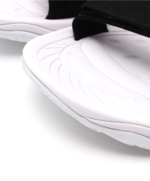 FACETASM（ファセッタズム）の「CANVAS SANDAL（サンダル・メンズ・ブラック×ホワイト/ブラック/ホワイト×ブルー・3/1/4/5）」の7枚目の写真