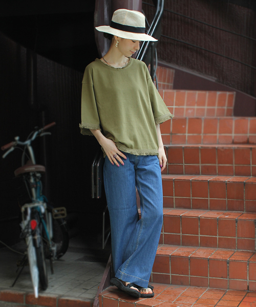 Ray BEAMS（レイビームス）の「Ray BEAMS / フリンジ トリム Tシャツ（Tシャツ/カットソー・レディース・オフホワイト/ピンク/オリーブ・ONE SIZE）」の19枚目の写真