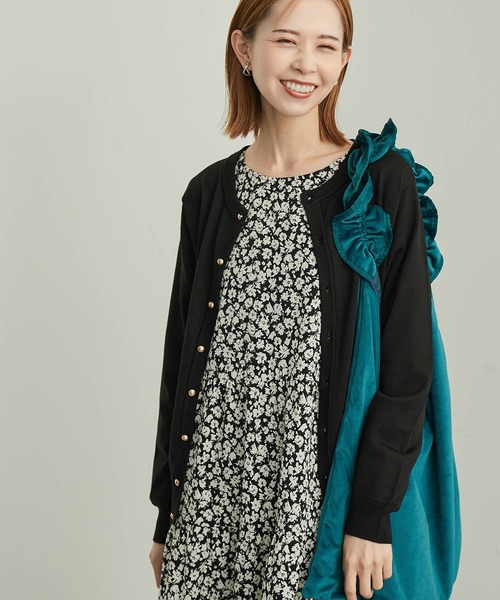 ROPE' PICNIC（ロペピクニック）の「BIO GRACEベーシックニットカーディガン（カーディガン/ボレロ・レディース・ブラック/キナリ/ターコイズブルー/レッド/マスタード・38）」の3枚目の写真