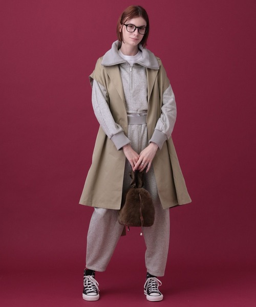 saloon（サルーン）の「SALOON(サルーン)/グロスツイルトレンチジレベスト（ベスト・レディース・ベージュ/ブラック・FREE）」の13枚目の写真