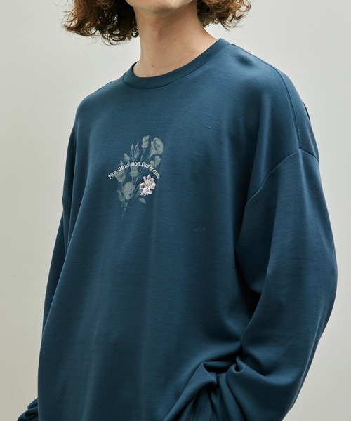 JUNRED（ジュンレッド）の「フラワー刺繍ロングスリーブTシャツ（Tシャツ/カットソー・メンズ・ホワイト/グリーン/ブラック・L/M/S）」の5枚目の写真