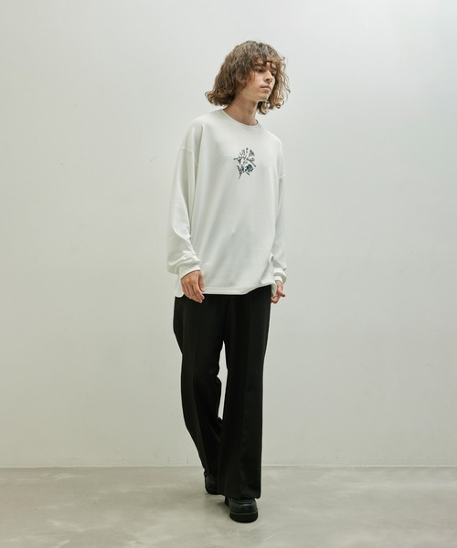 JUNRED（ジュンレッド）の「フラワー刺繍ロングスリーブTシャツ（Tシャツ/カットソー・メンズ・ホワイト/グリーン/ブラック・L/M/S）」の9枚目の写真