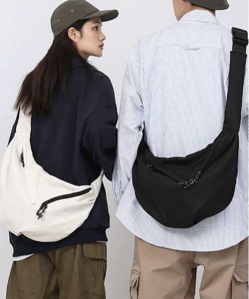 ROOPTOKYO（ループトウキョウ）の「ショルダーバッグ（ショルダーバッグ・メンズ・グリーン/ブラック/ホワイト/ベージュ・FREE）」の11枚目の写真