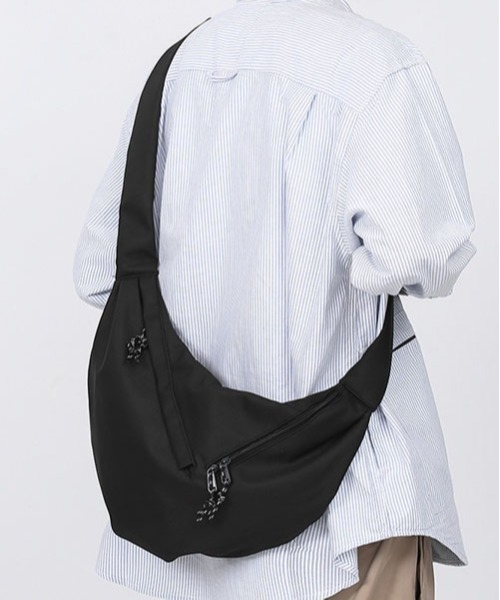 ROOPTOKYO（ループトウキョウ）の「ショルダーバッグ（ショルダーバッグ・メンズ・グリーン/ブラック/ホワイト/ベージュ・FREE）」の6枚目の写真