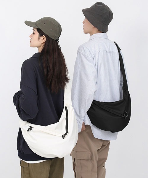 ROOPTOKYO（ループトウキョウ）の「ショルダーバッグ（ショルダーバッグ・メンズ・グリーン/ブラック/ホワイト/ベージュ・FREE）」の12枚目の写真