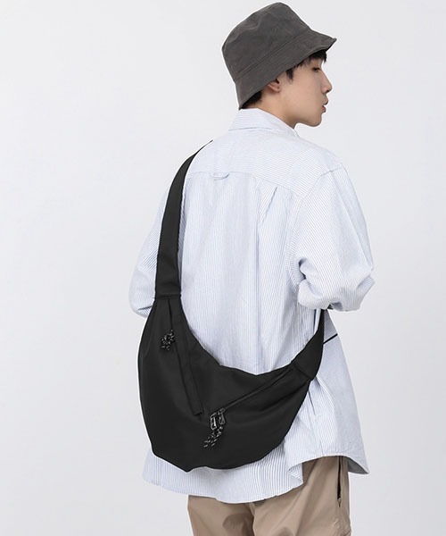 ROOPTOKYO（ループトウキョウ）の「ショルダーバッグ（ショルダーバッグ・メンズ・グリーン/ブラック/ホワイト/ベージュ・FREE）」の8枚目の写真