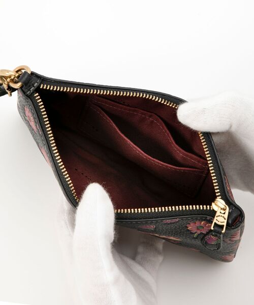 フローラル柄☆本革レザー【COACH】リストストラップ付きポーチ COACH - 新品同様 コーチ ストラップ付 リストレット レザー