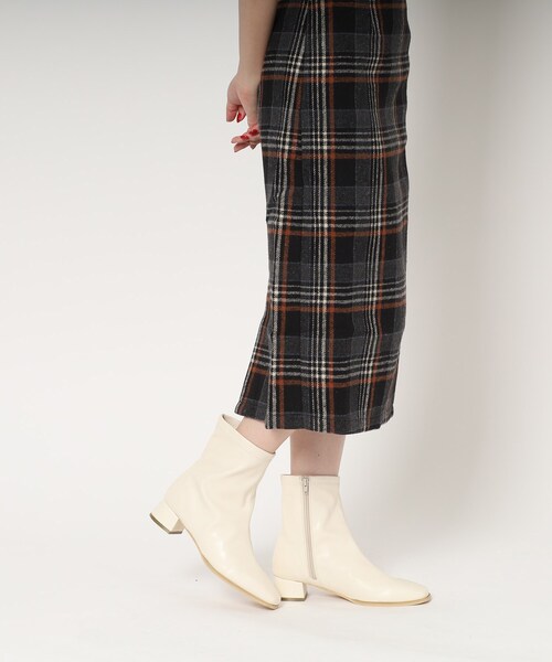 ESPERANZA（エスペランサ）の「◆スクエアトゥストレッチショートブーツ【ESPERANZA_blanca】（ブーツ・レディース・アイボリー/ブラック・L/M/LL/S）」の19枚目の写真