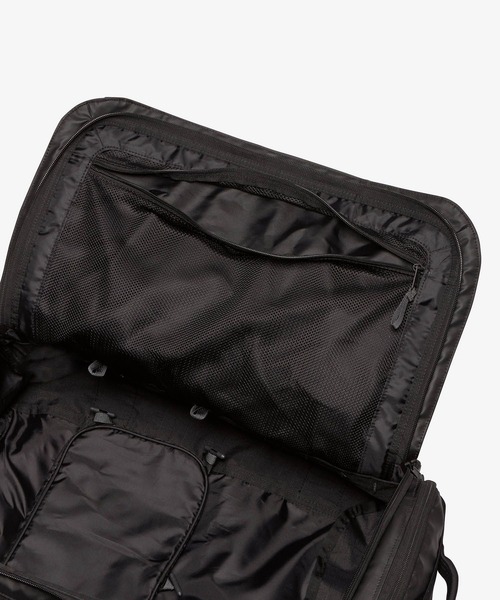THE NORTH FACE(ザノースフェイス)の「【THE NORTH FACE/ザ ノースフェイス】BC VOYAGER LITE 32(ボストンバッグ・メンズ・ブラック×ホワイト/ブラック系その他・FREE)」の11枚目の写真
