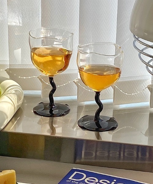 Made in I（メイドインアイ）の「mid-century uneven shaped glass（グラス/マグカップ/タンブラー・レディース・ブラック/オレンジ系その他/クリア・FREE）」の11枚目の写真