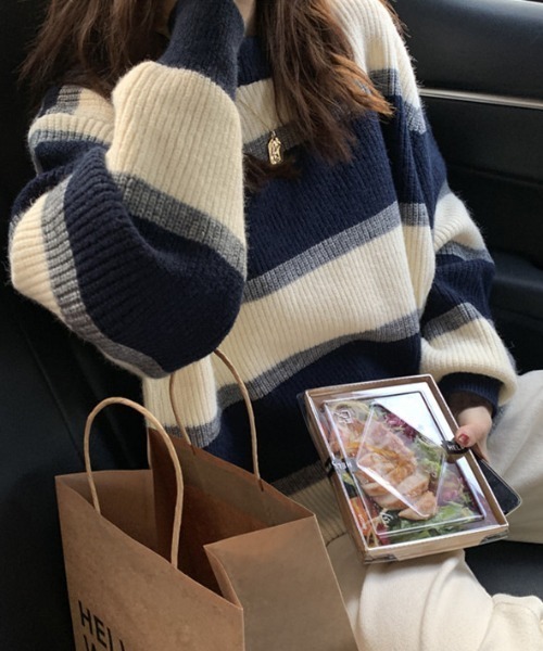 deux amour（ドゥーザムール）の「ランダムボーダークルーネックニットプルオーバー（ニット/セーター・レディース・ネイビー/グレー・FREE）」の12枚目の写真