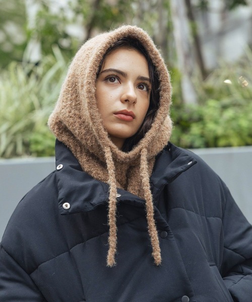 LAKOLE（ラコレ）の「ブークレーバラクラバ / 983993（ネックウォーマー/スヌード・レディース・キャメル/グレー/アイボリー・FREE）」の3枚目の写真