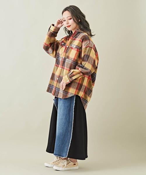 CUBE SUGAR（キューブシュガー）の「起毛チェックビッグシャツ（シャツ/ブラウス・レディース・イエロー/ネイビー/ブラウン/マルチ・M）」の12枚目の写真