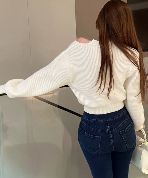 Miniministore（ミニミニストア）の「ショート丈 ニットトップスレディース秋冬（ニット/セーター・レディース・ブラック/アイボリー/レッド・フリー）」の7枚目の写真