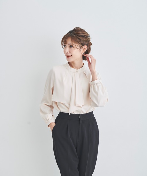 DRESS LAB(ドレスラボ)の「【手洗い可能】タックボウタイブラウス(シャツ/ブラウス・レディース・ホワイト/ピンクベージュ/ブルー・M/S/LL/L)」の10枚目の写真