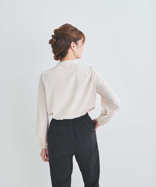 DRESS LAB(ドレスラボ)の「【手洗い可能】タックボウタイブラウス(シャツ/ブラウス・レディース・ホワイト/ピンクベージュ/ブルー・M/S/LL/L)」の12枚目の写真