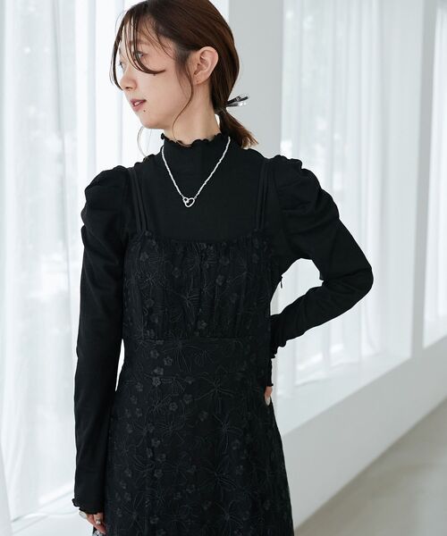 MAJESTIC LEGON(マジェスティックレゴン)の「Ladyライクパワショルトップス(Tシャツ/カットソー・レディース・ブラック/オフホワイト/ピンク・MEDIUM)」の6枚目の写真