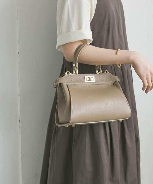 URBAN RESEARCH（アーバンリサーチ）の「レザートップハンドルバッグ