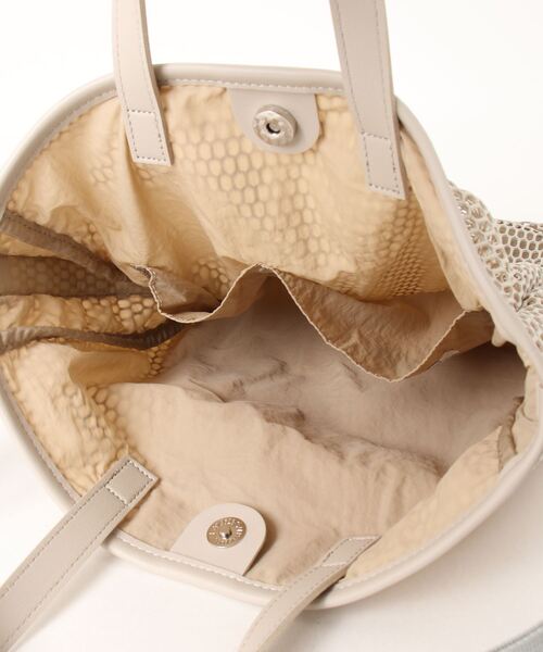 SPRUCE(スプルース)の「<SPRUCE/スプルス>ミケーネ2WAYトートバッグ(トートバッグ・レディース・ブルー/ブラック/ベージュ/グレー・ONE SIZE)」の10枚目の写真