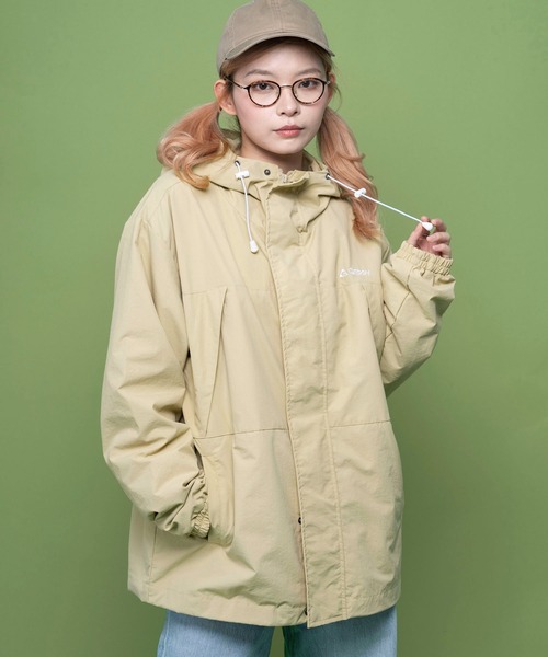 GERRY(ジェリー)の「GERRY ジェリー WEB限定 別注 ブランド ロゴ フード付き マウンテンパーカー ナイロンジャケット(マウンテンパーカー・メンズ・ブラック/ベージュ・LL/M/L)」の9枚目の写真