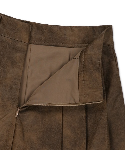 SPINNS(スピンズ)の「【S.Mサイズ展開】ウォッシュ加工プリーツミニスカート/スカパン(スカート・レディース・ブラウン/ブラック/グレー・M/S)」の21枚目の写真