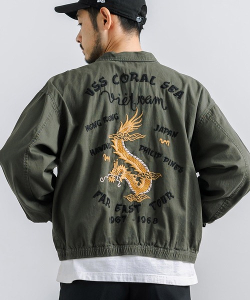 KRIFF MAYER（クリフメイヤー）の「KRIFF MAYER クリフメイヤー スーベニアベトナムジャンパー 2334001（ブルゾン・メンズ・ブラウン/カーキ/マスタード/ダークブルー/チャコール・L/XL/M）」の2枚目の写真