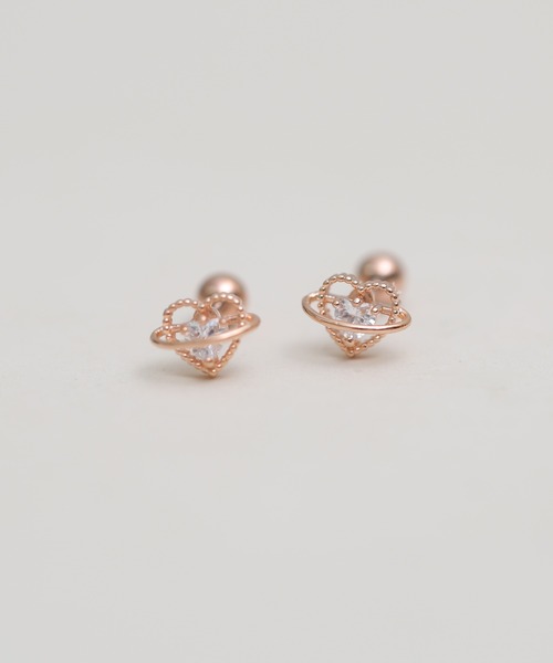 Peony(ピオニー)の「【Peony/ピオニー】/サージカルステンレス 2種ハートモチーフピアス(ピアス(両耳用)・レディース・ゴールド系2/ゴールド系1/シルバー系2/その他2/その他1/シルバー系1・FREE)」の1枚目の写真