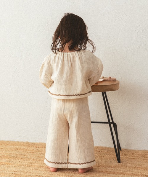 sea and shells by pairmanon(シーアンドシェルズバイペアマノン)の「【sea and shells by pairmanon】ダブルガーゼ 配色 セットアップ(その他ベビーウェア・キッズ・イエロー/アイボリー/カーキ・100/110/80/90)」の5枚目の写真