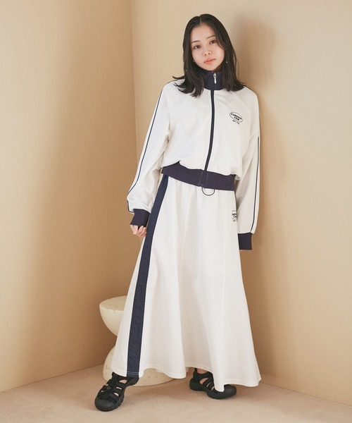 AVANT CONVERSE(アヴァンコンバース)の「【CONVERSE別注】サイドラインピケスカート【セットアップ対応】【洗える】(スカート・レディース・ピンク/ネイビー/オフホワイト・M)」の10枚目の写真