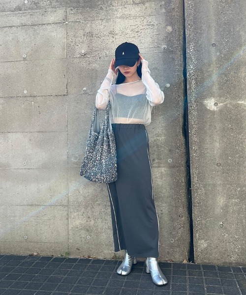 ISOOK（アイスー）の「【ISOOK / アイスー】サイドラインジャージスカート / タイトスカート ロング ラインスカート Iライン ZOZOTOWN限定（スカート・レディース・ホワイト/ブラック/チャコールグレー・FREE）」の19枚目の写真