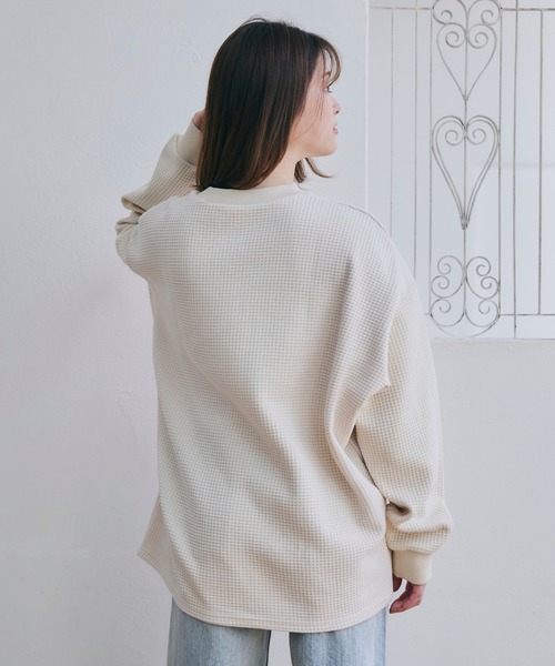 LANTINAM(ランティナム)の「【ZOZO限定】ユニセックス / ワッフルカレッジロンT(Tシャツ/カットソー・レディース・ピンク/ブラック/アイボリー・FREE)」の7枚目の写真