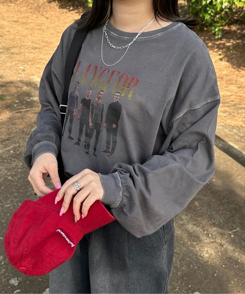 kutir（クティール）の「アソートプリントロンＴ（Tシャツ/カットソー・レディース・その他/チャコールグレー/ホワイト/ホワイト系その他/オートミール/ダークグレー・FREE）」の3枚目の写真