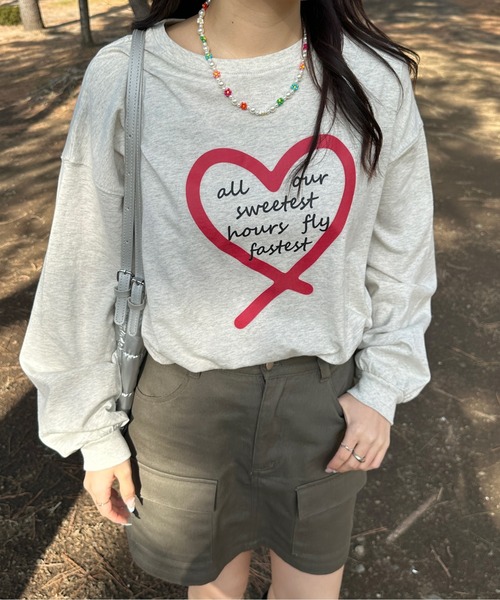 kutir（クティール）の「アソートプリントロンＴ（Tシャツ/カットソー・レディース・その他/チャコールグレー/ホワイト/ホワイト系その他/オートミール/ダークグレー・FREE）」の6枚目の写真