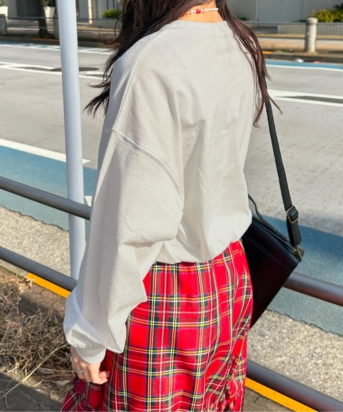 kutir（クティール）の「アソートプリントロンＴ（Tシャツ/カットソー・レディース・その他/チャコールグレー/ホワイト/ホワイト系その他/オートミール/ダークグレー・FREE）」の18枚目の写真