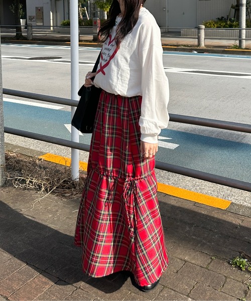 kutir（クティール）の「アソートプリントロンＴ（Tシャツ/カットソー・レディース・その他/チャコールグレー/ホワイト/ホワイト系その他/オートミール/ダークグレー・FREE）」の21枚目の写真