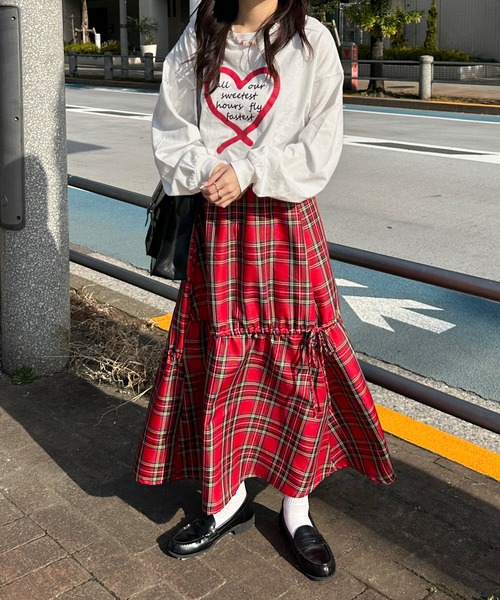 kutir（クティール）の「アソートプリントロンＴ（Tシャツ/カットソー・レディース・その他/チャコールグレー/ホワイト/ホワイト系その他/オートミール/ダークグレー・FREE）」の20枚目の写真