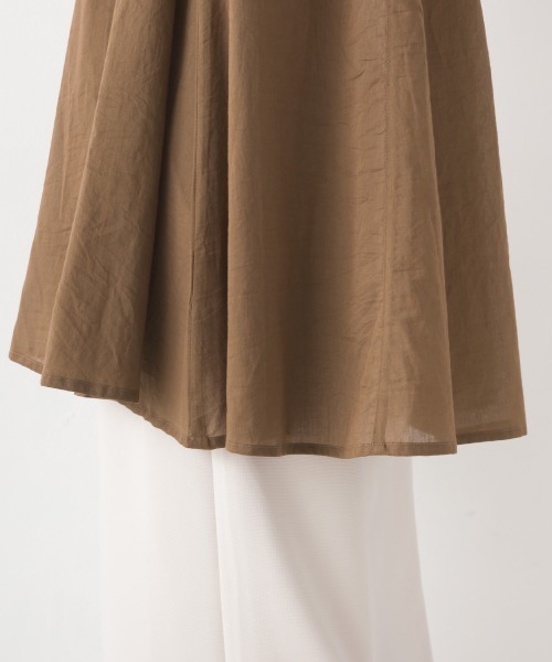 OMNES(オムネス)の「コットンボイルフレンチスリーブフレアシャツ(シャツ/ブラウス・レディース・ブラウン/ベージュ/ブラック/ホワイト/グリーン/ブルー・FREE)」の13枚目の写真