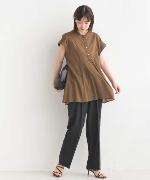 OMNES(オムネス)の「コットンボイルフレンチスリーブフレアシャツ(シャツ/ブラウス・レディース・ブラウン/ベージュ/ブラック/ホワイト/グリーン/ブルー・FREE)」の16枚目の写真