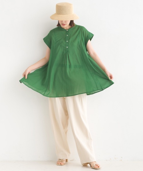 OMNES(オムネス)の「コットンボイルフレンチスリーブフレアシャツ(シャツ/ブラウス・レディース・ブラウン/ベージュ/ブラック/ホワイト/グリーン/ブルー・FREE)」の7枚目の写真