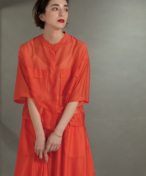 OPAQUE.CLIP（オペークドットクリップ）の「◆セットアップ対応 シアーダブルポケットシャツブラウス【洗濯機洗い可】（シャツ/ブラウス・レディース・オレンジ/ブラウン系その他/グリーン/ブラック/ブラウン系その他7・40/38/42/36）」の5枚目の写真