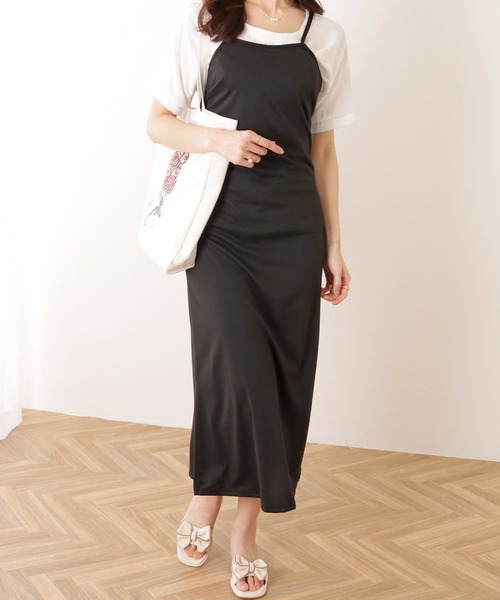 Lace Ladies(レースレディース)の「ソリッドカラー タイトライン キャミソール マキシ ワンピース(ワンピース・レディース・ブラック/グレー/ライトブラウン/ダークブラウン・FREE)」の6枚目の写真