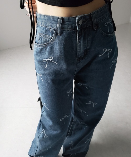 me+em select(ミームセレクト)の「※※【 2color 】リボンプリントハイウエストストレートデニム / ribbon print high waist straight denim(デニムパンツ・レディース・ブラック/ブルー・SMALL/MEDIUM/LARGE)」の15枚目の写真
