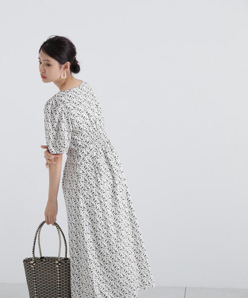 N.（N. Natural Beauty Basic）（エヌエヌナチュラルビューティーベーシック）の「◆スクエアネックプリントワンピース《S Size Line》（ワンピース・レディース・グリーン系その他/ブラック系その他/オフホワイト・SMALL/MEDIUM）」の19枚目の写真